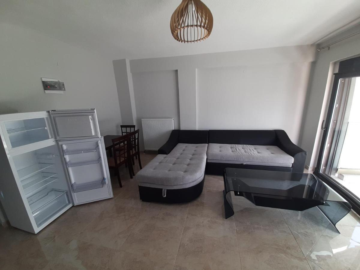 Villa Leonids 2 Nea Kallikrateia Bagian luar foto